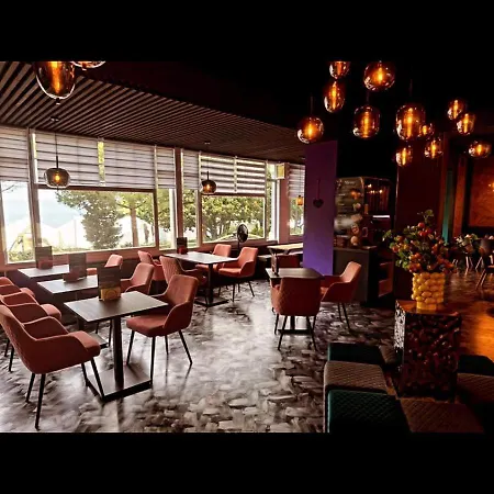 Parc & 3* Montreux