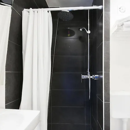 Hotel Parc & 3*