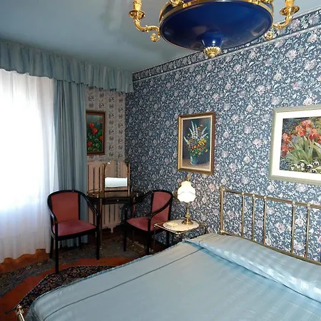 Hotel Parc & 3*