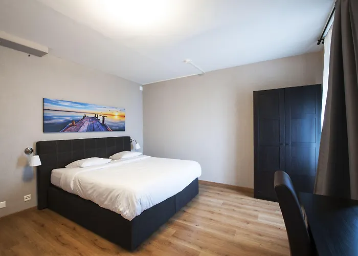 パーク ＆ ラック モントルー