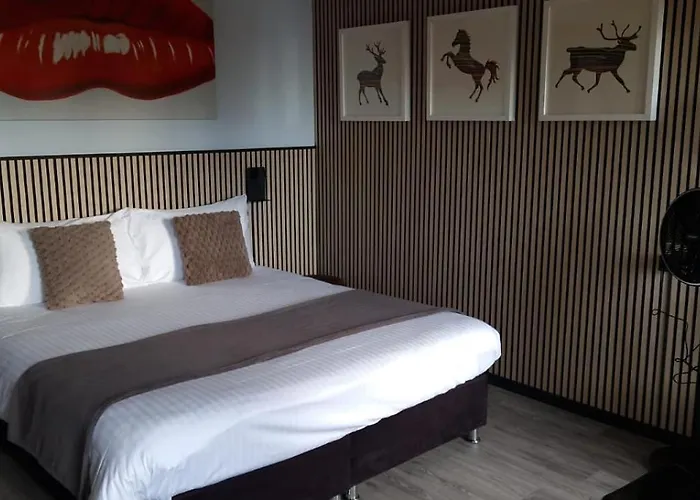 パーク ＆ ラック 3*