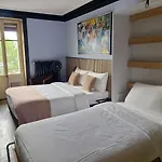 Parc & 3* מונטרה