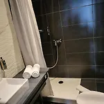 Parc & 3* מונטרה