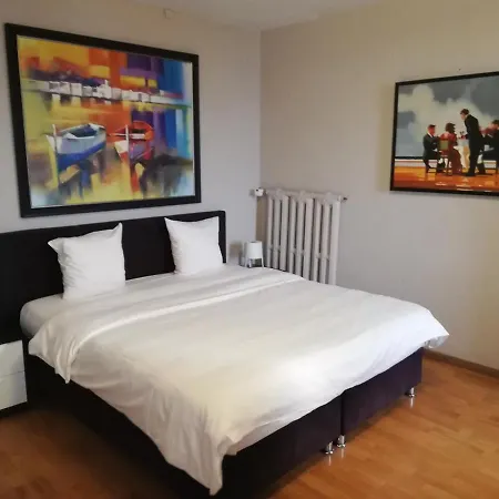 Hotell Parc & 3*